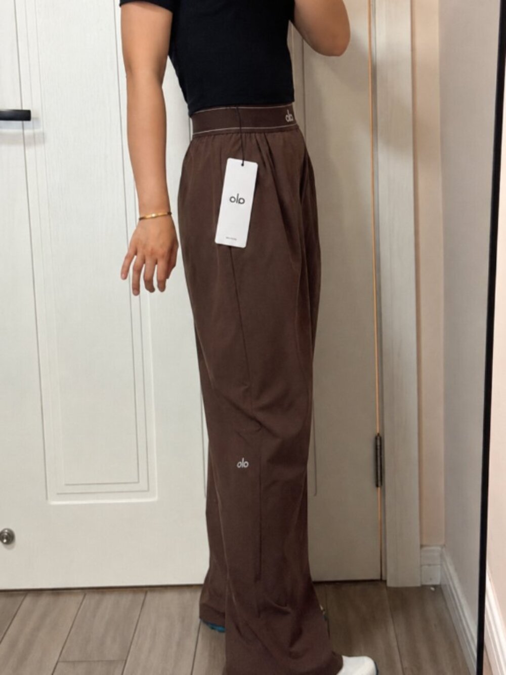 🥨Alo Yoga Espresso brown🤠Suit Up Trouser | Relaxed/Minimalist Pants NWT - Picture 2 of 8